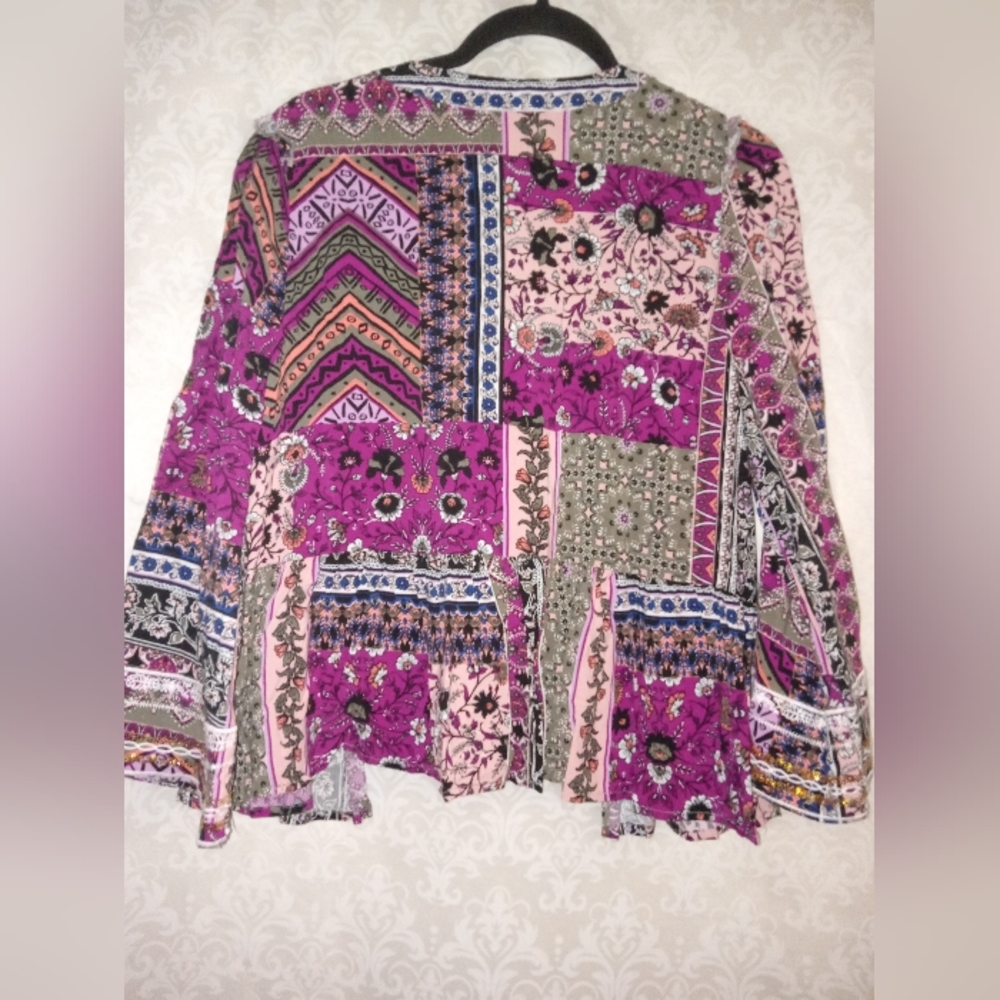 Beautiful jacket with vibrant colors